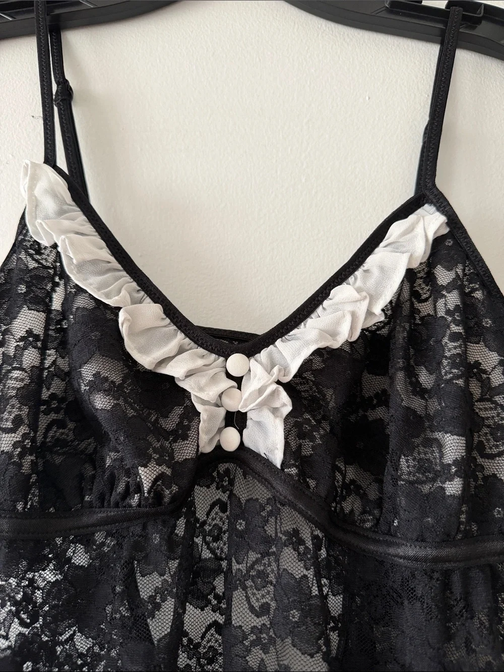 In Bloom by Jonquil Black Lace Ruffle Babydoll Chemise Nightgown Vintage Vibe